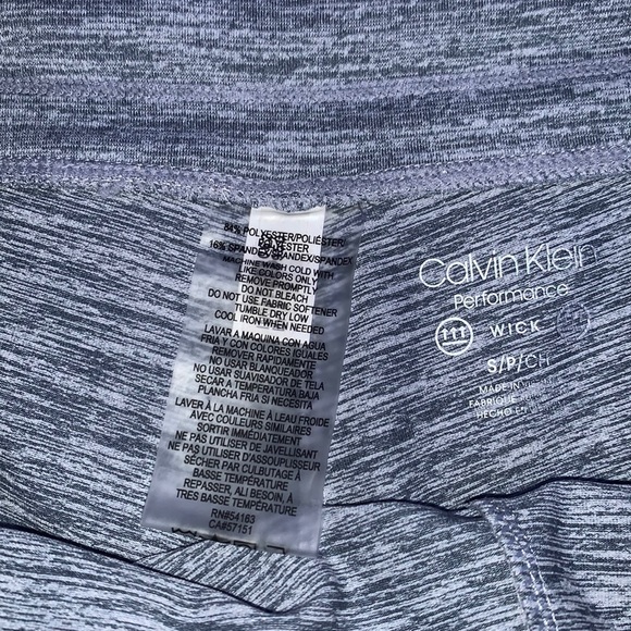 Calvin Klein Short - Picture 3 of 4